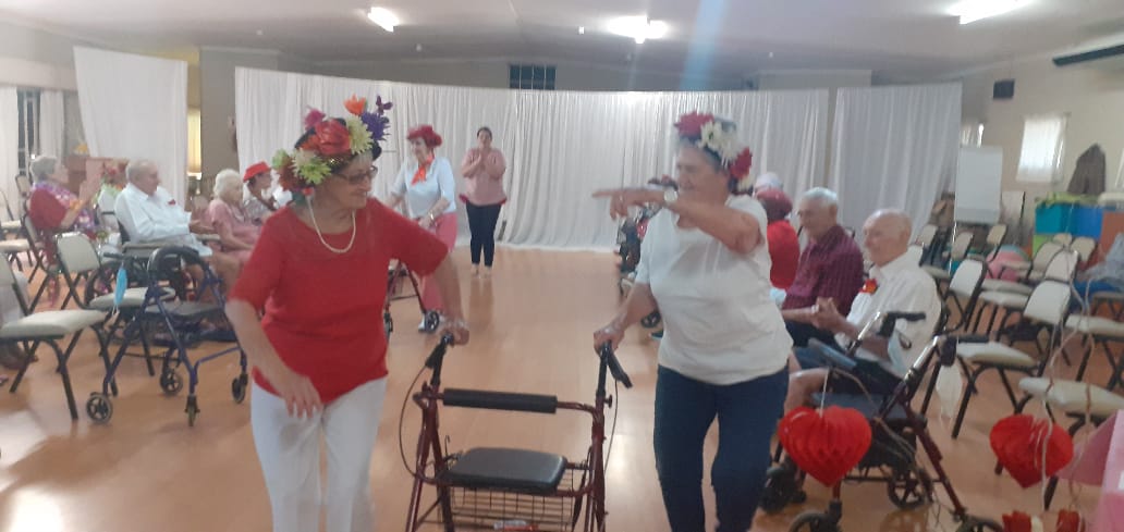 Left Muriel Hope and Right Pam Henriksen