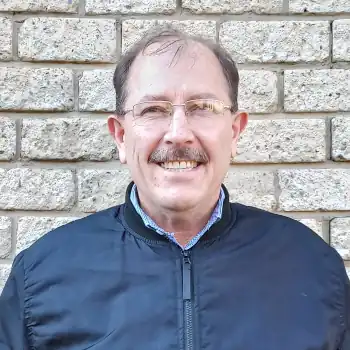 JOHAN_VENTER_CARETAKER_LA_GRATITUDE_FLATS