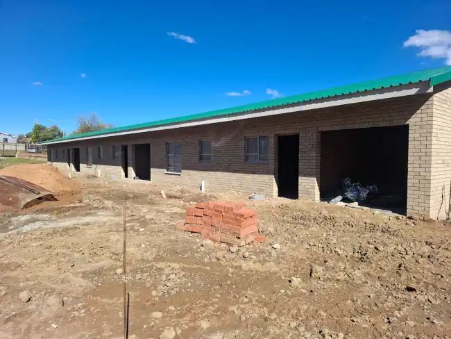 Cottages Building at Pioneer Park Reflects a New Era of Retirement Living 4 New Cottages Progress reflects the rapid development of luxury retirement accommodation at La Gratitude in Northern KwaZulu-Natal.